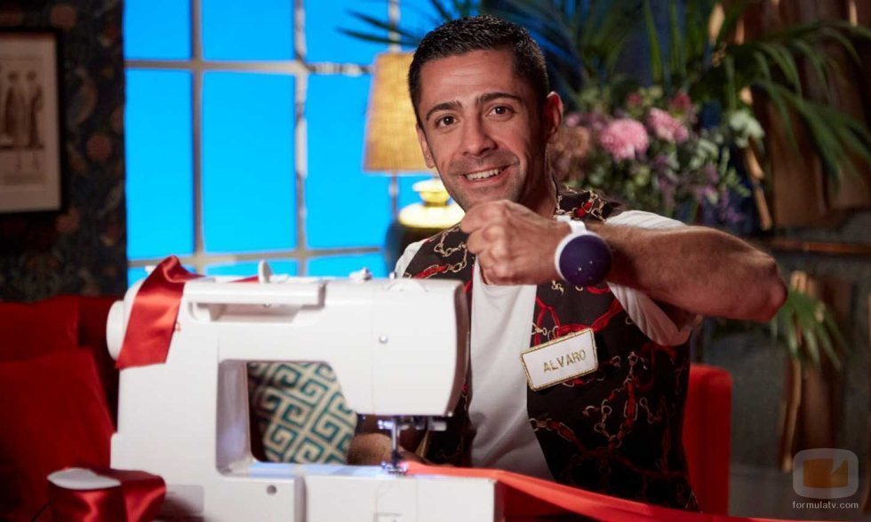 Álvaro, aprendiz de 'Maestros de la costura 4'