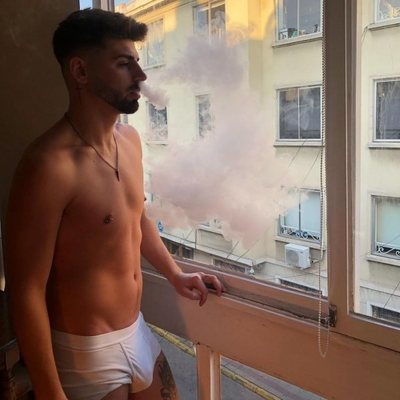 Isaac Torres ('La isla de las tentaciones') posa en calzoncillos
