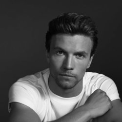 Leo Suter, fichaje de 'Vikings: Valhalla'