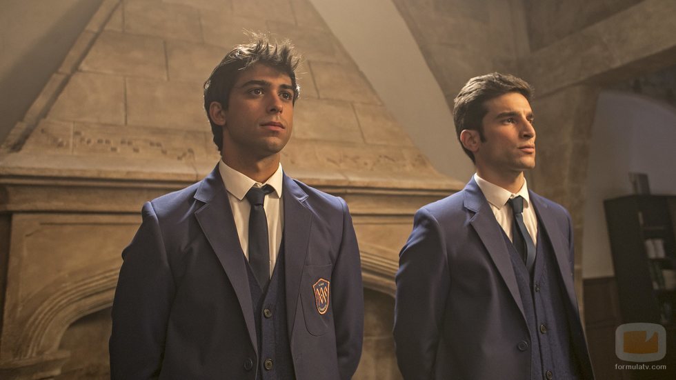 Paul y Manu en 'El Internado: Las Cumbres'