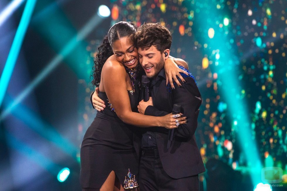 Blas Cantó se abraza con Nia Correia en 'Destino Eurovisión'