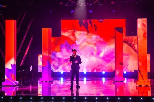 Blas Cantó interpreta sus temas en 'Destino Eurovisión'