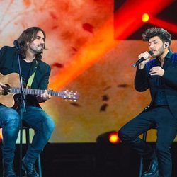 Blas Cantó con Andrés Suárez en 'Destino Eurovisión'