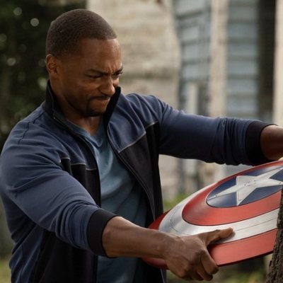 Anthony Mackie en 'Falcon y el Soldado de Invierno'