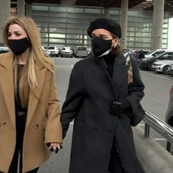 Natalia y Chenoa viajan hasta Barcelona para despedirse de Álex Casademunt