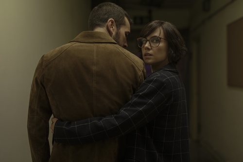 Mario Casas y Aura Garrido en 'El inocente'