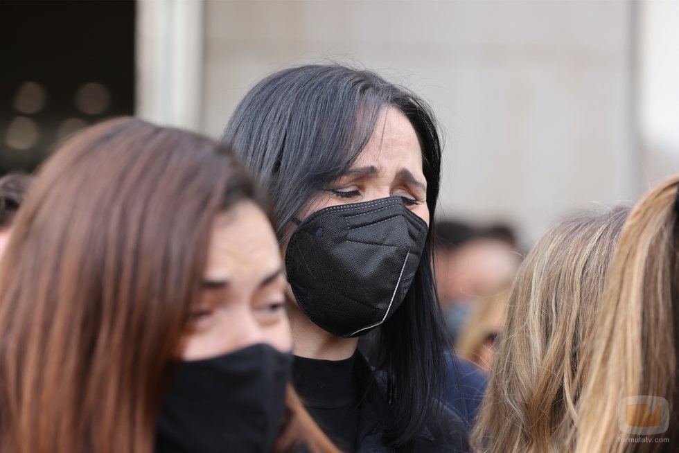 Rosa López, rota tras la muerte de Àlex Casademunt