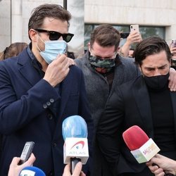 El hermano de Àlex Casademunt junto a Geno, Rosa, Gisela, Manu Tenorio y David Bustamante