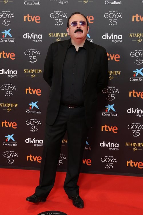 Carlos Areces en la alfombra roja de los Premios Goya 2021