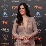 Diana Navarro en la alfombra roja de los Premios Goya 2021