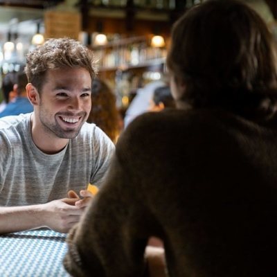 Carlos Cuevas en el 2x01 de 'Merlí: Sapere aude'