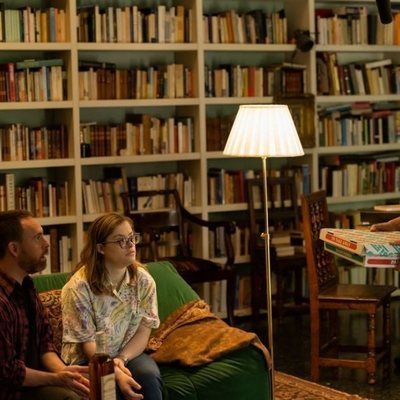 María Pujalte y Gloria Ramos en el 2x01 de 'Merlí: Sapere Aude'