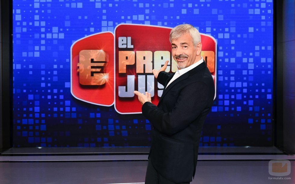 Carlos Sobera posa como presentador de 'El precio justo'