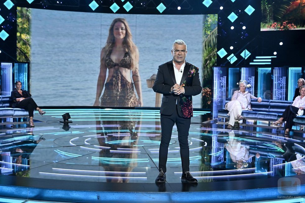 El plató sin público de 'Supervivientes 2021', durante la primera gala de la edición