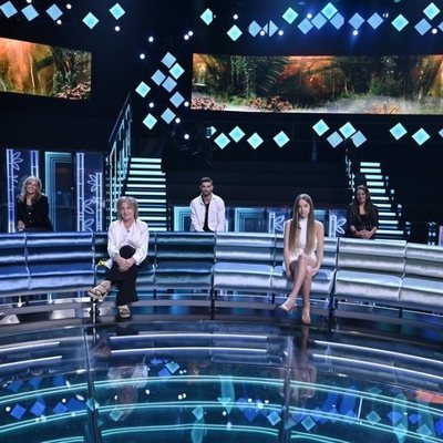 Los defensores de los concursantes en la primera gala de 'Supervivientes 2021'
