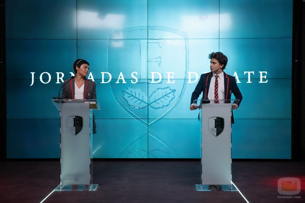 Carla Díaz e Itzan Escamilla en la cuarta temporada de 'Élite'