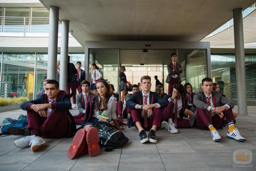 Omar, Rebeca, Guzmán, Samuel y Ander en la cuarta temporada de 'Élite'