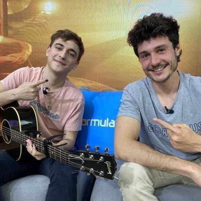 Manel Navarro y Miki Núñez visitan FormulaTV