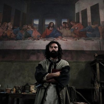 Aidan Turner es Leonardo da Vinci en 'Leonardo'