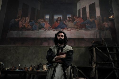 Aidan Turner es Leonardo da Vinci en 'Leonardo'