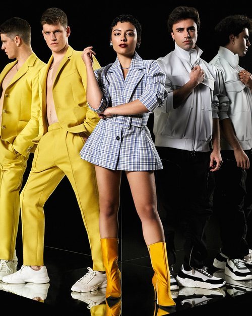 Posado de Miguel Bernardeau, Carla Díaz e Itzan Escamilla para la cuarta temporada de 'Élite'