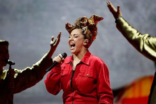 Manizha, representante de Rusia, en la Semifinal 1 de Eurovisión 2021