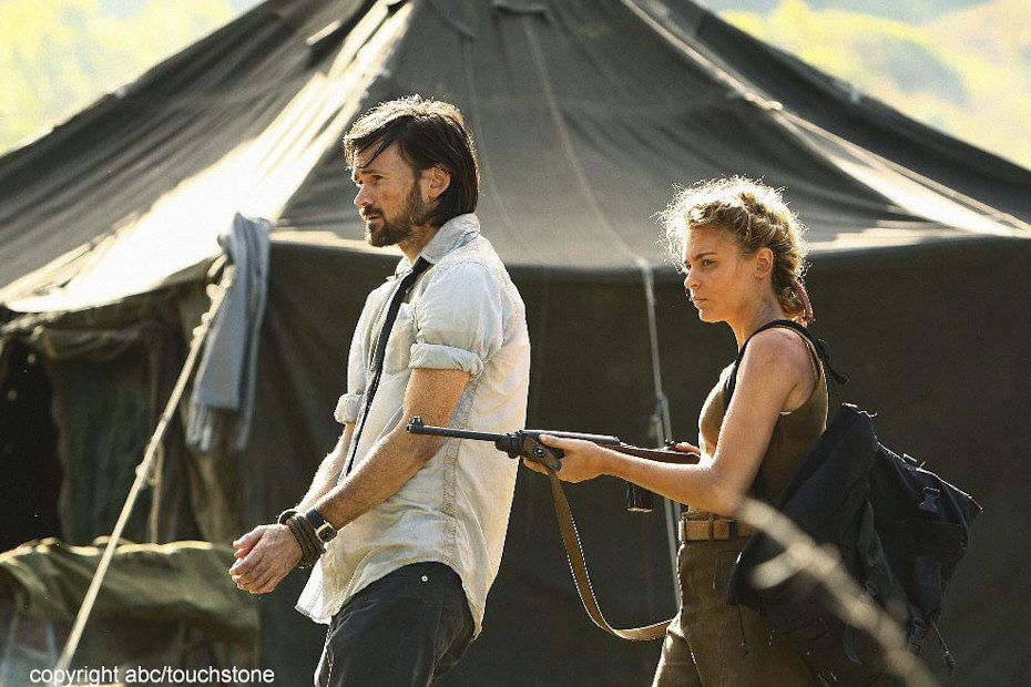 Jeremy Davies y Alexandra Krosney