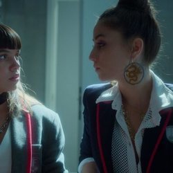 Mencía y Rebeca en la cuarta temporada de 'Élite'