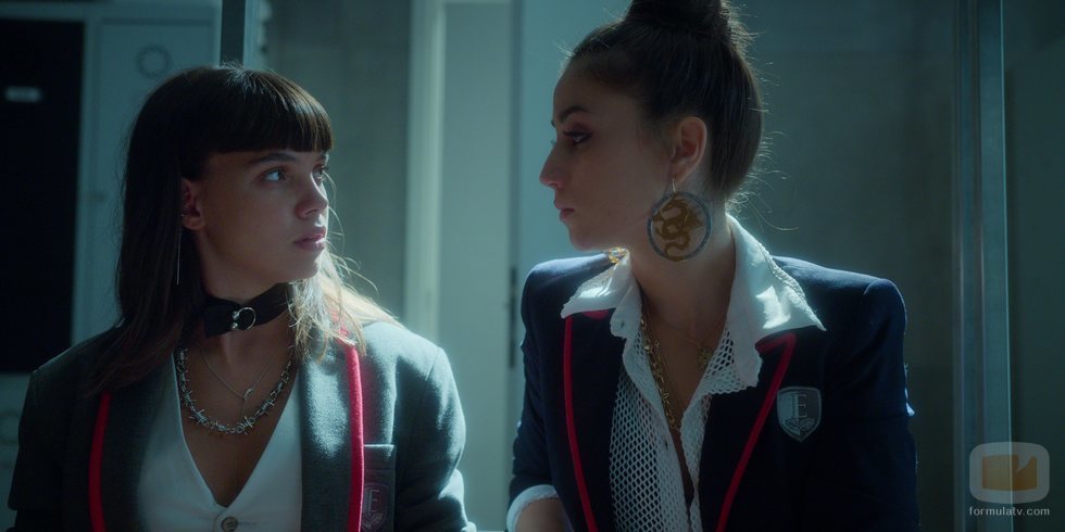 Mencía y Rebeca en la cuarta temporada de 'Élite'