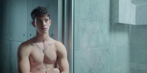 Patrick (Manu Ríos), desnudo en la cuarta temporada de 'Élite'