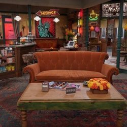 Sofá de Central Perk, la cafetería de 'Friends: The Reunion'