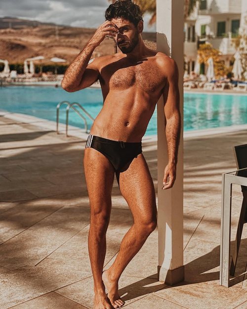 Nauzet, modelo del Pit Crew de 'Drag Race España'