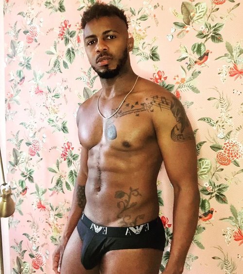 Xulio Joseph forma parte del Pit Crew de 'Drag Race España'