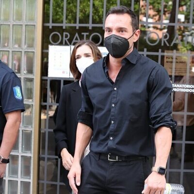 Antonio Rossi, en el tanatorio por la muerte de Mila Ximénez