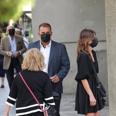 Miguel Temprano y Gema López, en el tanatorio por la muerte de Mila Ximénez