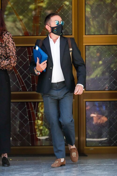 Jesús Manuel, en el tanatorio por la muerte de Mila Ximénez