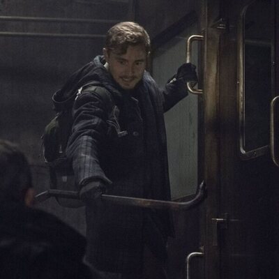 Callan McAuliffe como Alden en la temporada 11 de 'The Walking Dead'