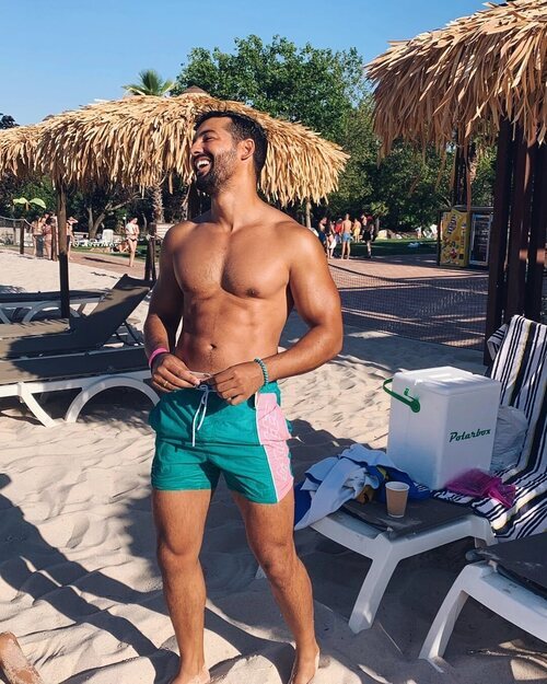 Jorge González posa en bañador