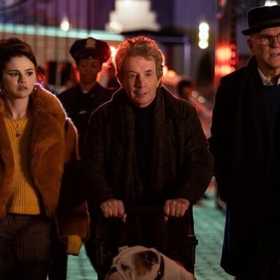 Mabel, Oliver y Charles en 'Solo asesinatos en el edificio'