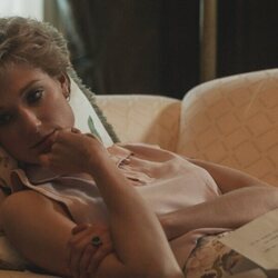 Elizabeth Debicki es Diana en la quinta temporada de 'The Crown'