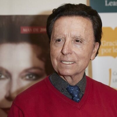 El torero José Ortega Cano durante la presentación de un libro