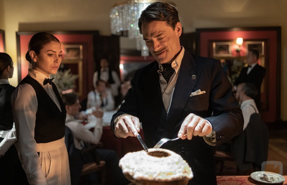 Blanca Suárez y Stefan Weinert en 'Jaguar'