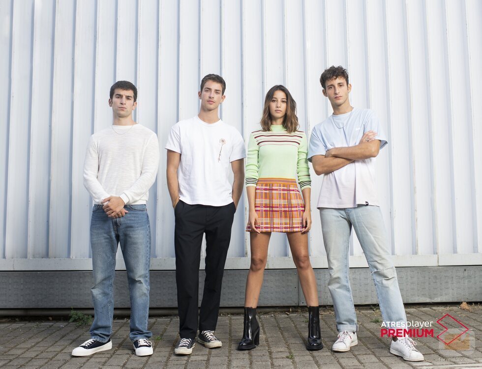 Carlos Alcaide, Manu Ríos, Amaia Aberasturi y Daniel Ibáñez, en 'La edad de la ira'