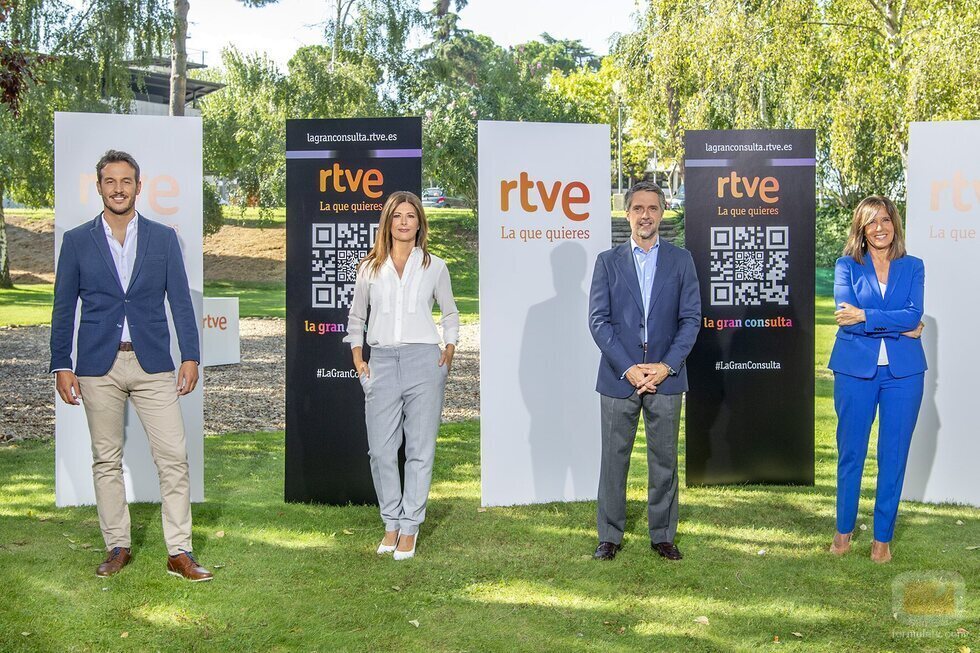 Los presentadores principales de la temporada de Informativos 2021-2022 de RTVE