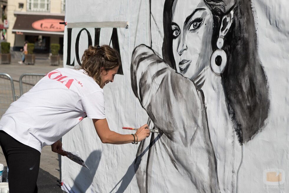 Mural en honor a Lola Flores, en la presentación de 'Lola'