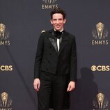 Josh O'Connor, en la alfombra roja de los Emmy 2021