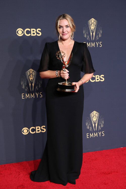 Kate Winslet, ganadora del Emmy 2021 a Mejor Actriz de una Miniserie