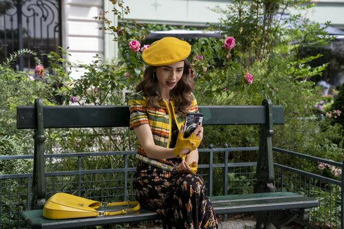 Lily Collins en  la segunda temporada de 'Emily en París'