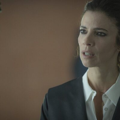 Maribel Verdú como Ana Tramel en la serie de TVE