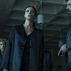 Maribel Verdú e Israel Elejalde en 'Ana Tramel. El juego'